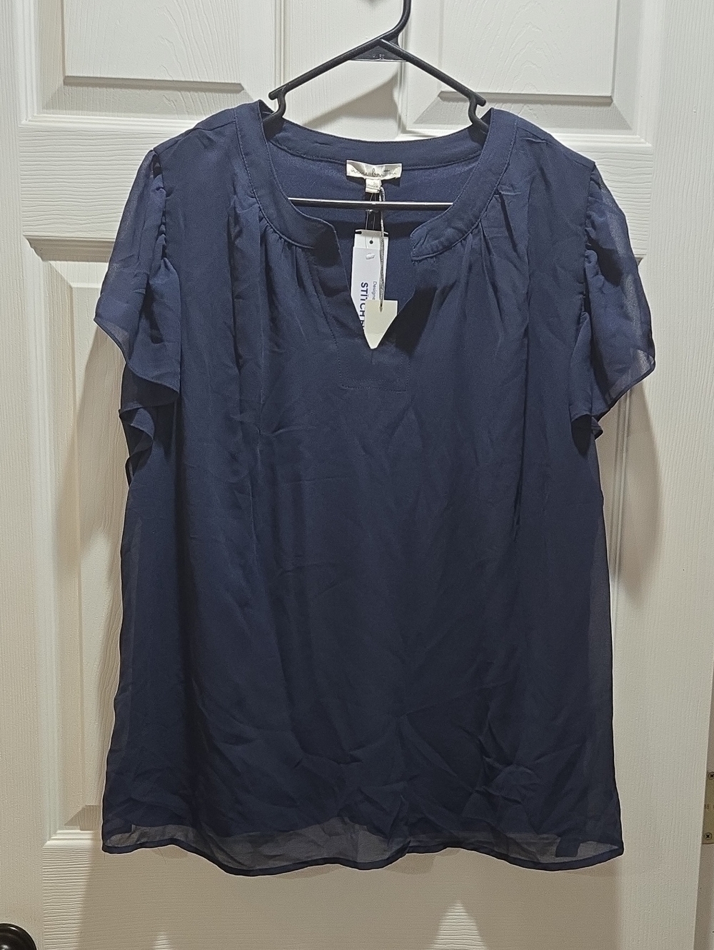 nine britton Navy Flutter Sleeve Blouse 1X NWT